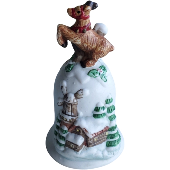 Vintage Christmas Bell With Reindeer And Snow Scene Porcelain Ceramic - Picture 3 of 5